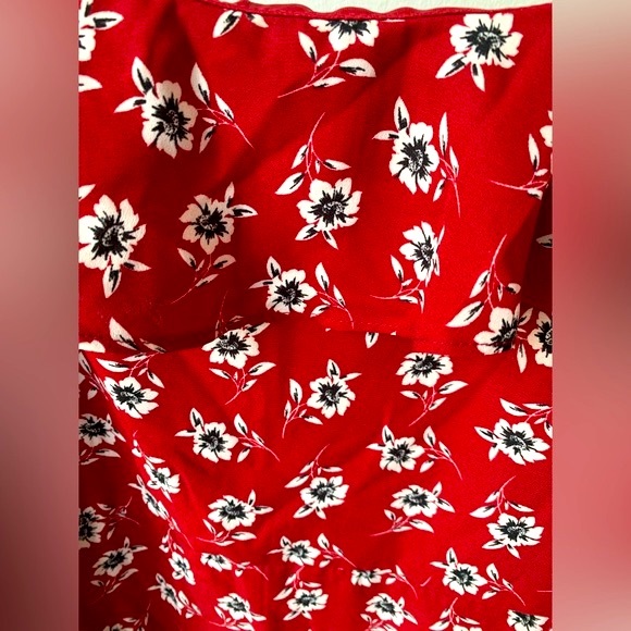 ROW A Red Sundress! - Picture 3 of 3